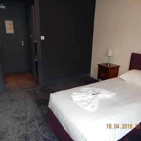 بيت للعطل Homtel Le Parc