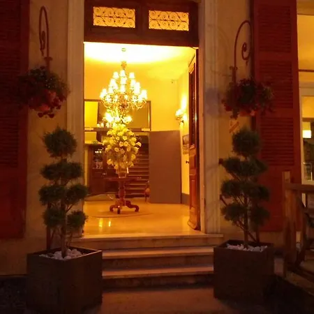 Homtel Le Parc آلوفارْ
