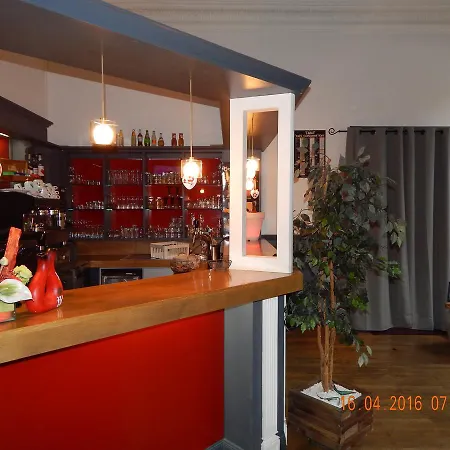Homtel Le Parc بيت للعطل آلوفارْ