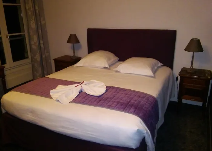 펜션 Homtel Le Parc 알레바르드
