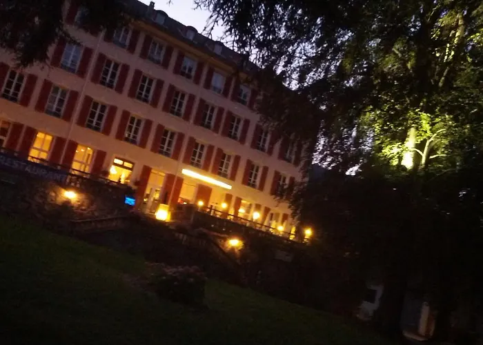 Homtel Le Parc 阿勒瓦尔